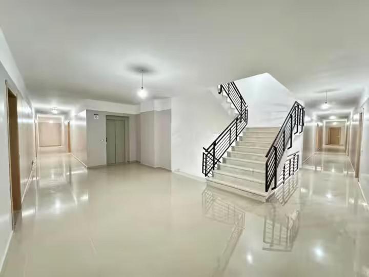 Shengjin Apartment *